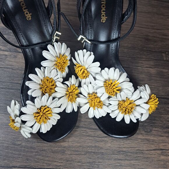 Larroudé Black Leather Floral Daisy Fiore Heel Sandals Women's Sz 6.5 (READ) - Picture 8 of 13